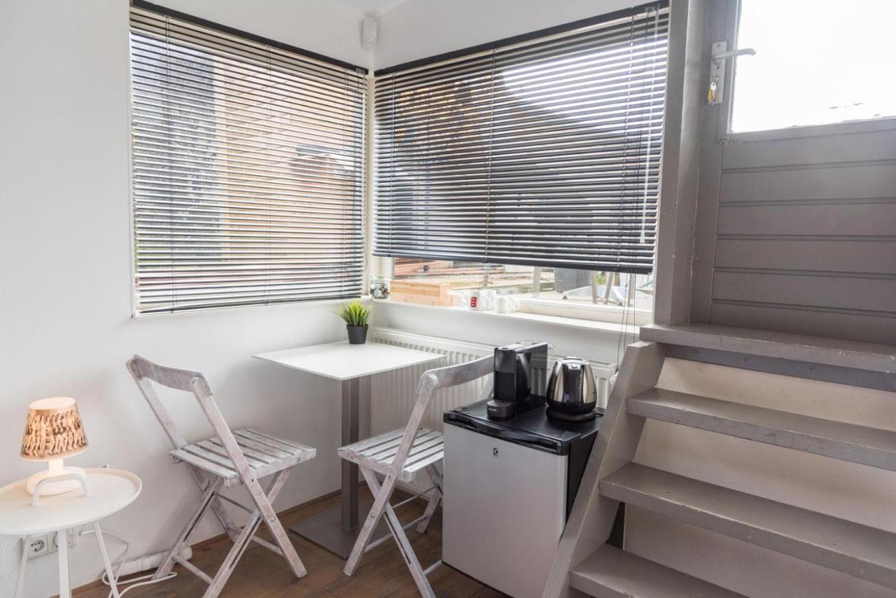 Bed and Breakfast Houseboat Next To Amstel Amsterdam Exterior foto