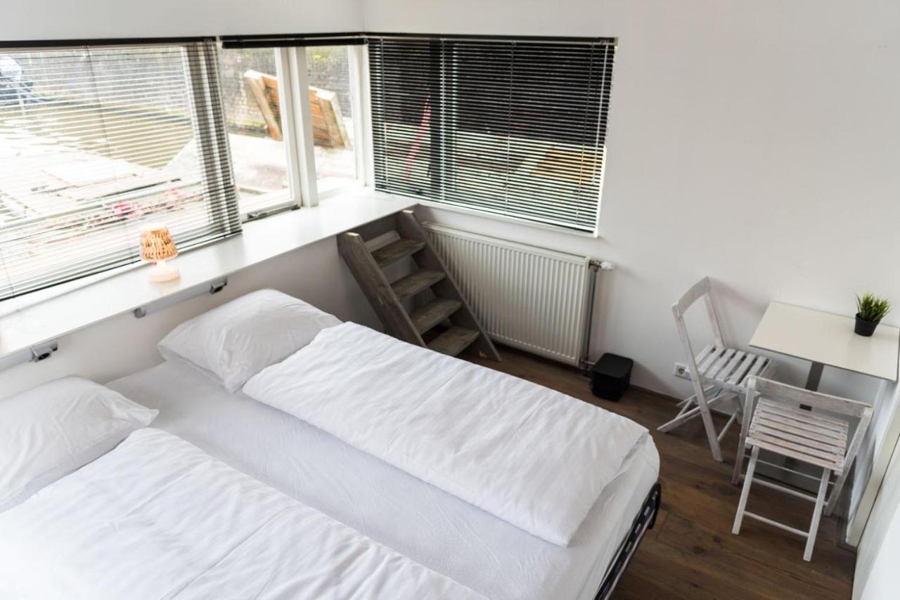 Bed and Breakfast Houseboat Next To Amstel Amsterdam Exterior foto
